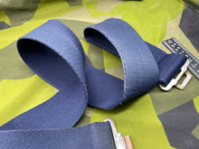 Charger l'image dans la galerie, Original British Royal Navy Blue Canvas Stable Belt - Approx 42" Waist - The Militaria Shop
