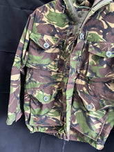 Load image into Gallery viewer, British Army DPM Camouflaged jacket Smock Windproof -Size 160/104 - The Militaria Shop