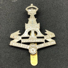 Lade das Bild in den Galerie-Viewer, Original WW1 British Army Cap Badge - Princess of Wale's Own Yorkshire Regiment - The Militaria Shop