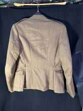 Lade das Bild in den Galerie-Viewer, Grade 1 British Army FAD No2 Dress Uniform Jacket - Size 170/92/76 - The Militaria Shop