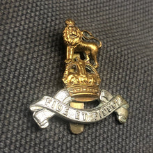 Load image into Gallery viewer, Original WW2 British Army Cap Badge - Royal Army Pay Corps - The Militaria Shop