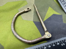 Charger l'image dans la galerie, Original WW1 / WW2 British Army Brass Kit Bag Lock - The Militaria Shop