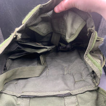 Lade das Bild in den Galerie-Viewer, Genuine British Army Surplus OD Green Gas Mask Bag Haversack - The Militaria Shop