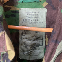 Lade das Bild in den Galerie-Viewer, Genuine British Army Combat DPM Field Jacket Smock Combat - 180/96 - The Militaria Shop