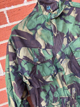 Charger l'image dans la galerie, Surplus British Army DPM Smock Combat Size 170/96 - The Militaria Shop