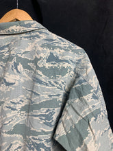 Load image into Gallery viewer, US Air Force Issue ACU Digicam Digital Camouflage Ripstop Shirt - 36"L - Captain - The Militaria Shop