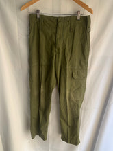 Load image into Gallery viewer, Genuine British Army Surplus OD Green Lightweight Combat Trousers Size 75/80/96 - The Militaria Shop
