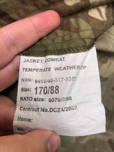 Charger l'image dans la galerie, British Army MTP Camouflaged Combat Jacket Warm Weather - Size 170/88 - The Militaria Shop