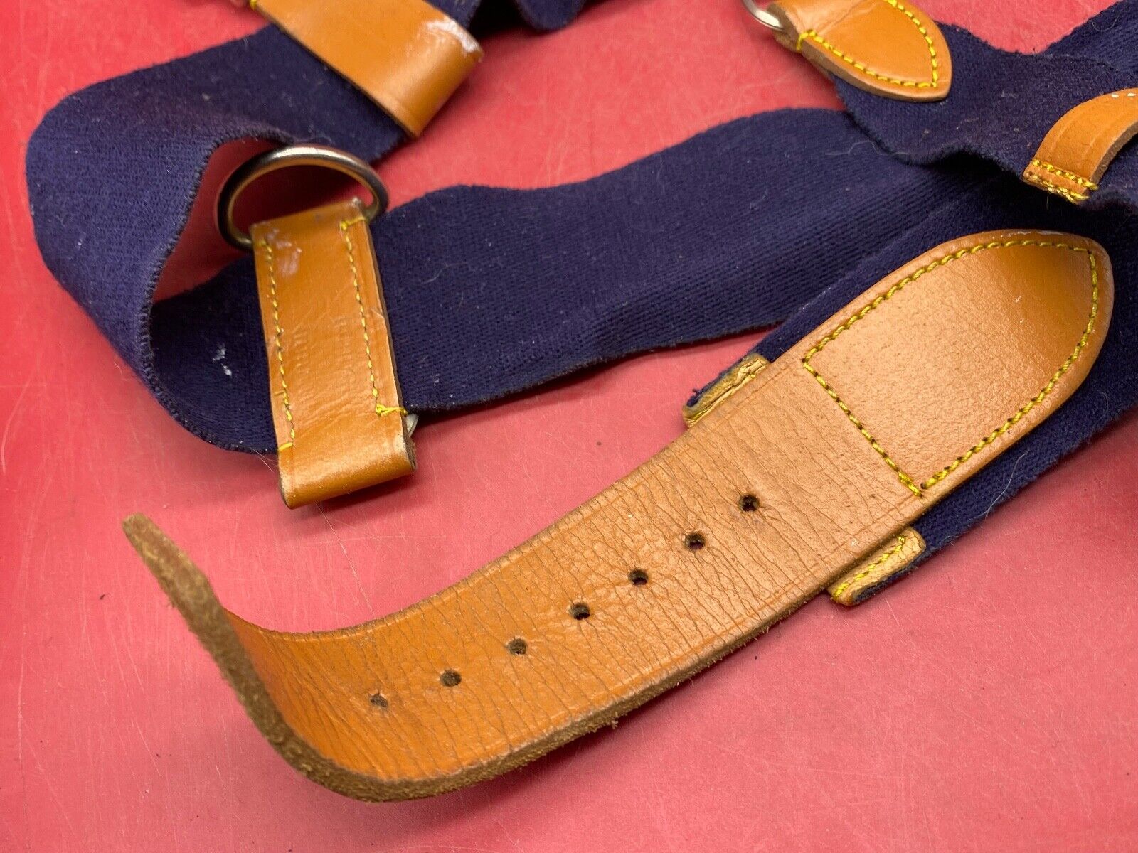 WW2 British Army Hussars Blue Canvas and Leather Belt with WM Fittings. 34 inch. - The Militaria Shop