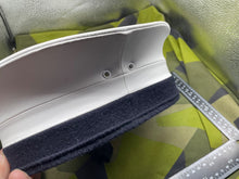 Lade das Bild in den Galerie-Viewer, Original British Royal Navy Ratings Cap - Size 59cm - The Militaria Shop