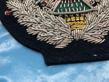 Lade das Bild in den Galerie-Viewer, British Army Bullion Embroidered Blazer Badge - Rifle Brigade - The Militaria Shop