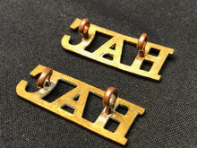 Load image into Gallery viewer, Original WW1 British Army Brass Shoulder Titles - Honourable Artillery Company - The Militaria Shop