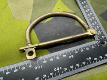 Charger l'image dans la galerie, Original WW1 / WW2 British Army Brass Kit Bag Lock - The Militaria Shop