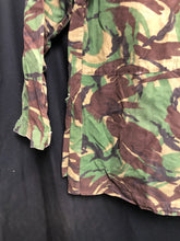 Load image into Gallery viewer, Vintage British Army Surplus Camouflaged Combat DPM Jacket - Size 180/96 - The Militaria Shop