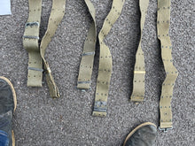 Charger l'image dans la galerie, Original WW2 US Army Equipment Belt - The Militaria Shop