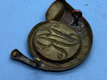 Load image into Gallery viewer, British Army Victorian Light Infantry - Volunteer Reserve Cap Badge - The Militaria Shop