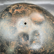 Lade das Bild in den Galerie-Viewer, Original British Army WW2 Combat Steel Helmet - The Militaria Shop