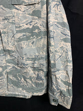 Load image into Gallery viewer, US Air Force Issue ACU Digicam Digital Camouflage Ripstop Shirt - 36"L - Captain - The Militaria Shop