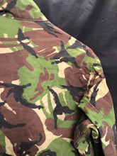 Load image into Gallery viewer, Genuine British Army DPM Camouflaged Lightweight Smock Jacket - Size 180/96 - The Militaria Shop