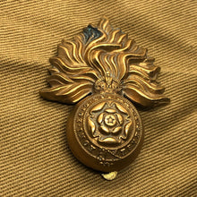 Load image into Gallery viewer, Original WW2 British Army Royal Fusiliers Cap Badge - The Militaria Shop