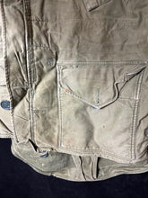 Lade das Bild in den Galerie-Viewer, Genuine British Army Issue 1950s Middle Parka Coat Size 4 - 44" Chest - RARE - The Militaria Shop