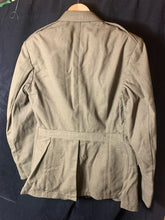 Lade das Bild in den Galerie-Viewer, Original WW2 US Army Class A Dress Jacket 1940 - Private Ryan Prop - 38" Large - The Militaria Shop