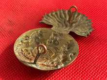 Lade das Bild in den Galerie-Viewer, Original British Army King's Crown Royal Scots Fusiliers Glengarry Badge - The Militaria Shop