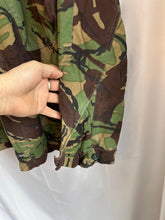 Load image into Gallery viewer, Genuine British Army Surplus DPM Camouflaged 1968 Pattern Smock - Size 36" Chest - The Militaria Shop