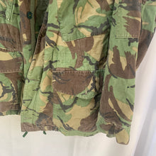 Load image into Gallery viewer, Original British Army 68 Pattern DPM Camouflaged Smock - Size 1 - 36" Chest - The Militaria Shop