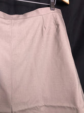 Load image into Gallery viewer, NEW OLD STOCK British Army No.6 Dress - Jacket & Skirt - Size 170/100/84 - The Militaria Shop