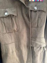 Lade das Bild in den Galerie-Viewer, British Army Surplus No.2 Service Dress Jacket - Size 176/104/88 - The Militaria Shop