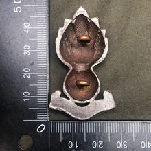 Load image into Gallery viewer, Original WW1 British Army Royal Engineers Cap Badge - The Militaria Shop