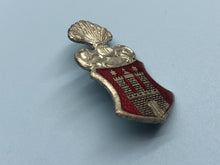 Load image into Gallery viewer, Vintage Hamburg Police Collar Badge - The Militaria Shop