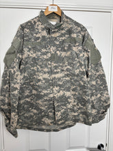 Load image into Gallery viewer, Surplus US Army ACU Combat Uniform Jacket -Size Medium-Regular - The Militaria Shop
