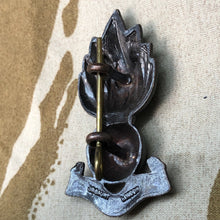 Load image into Gallery viewer, Original British Army WW1 / WW2 Royal Engineers Officer's Bronze Cap Badge - The Militaria Shop
