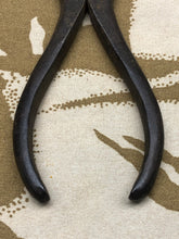 Load image into Gallery viewer, Image #3