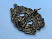 Load image into Gallery viewer, Original British Army - 40th Second Somersetshire Regiment of Foot Cap Badge - The Militaria Shop