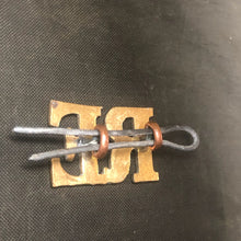 Load image into Gallery viewer, Original WW1 British Army Royal Engineers RE Brass Shoulder Title - The Militaria Shop