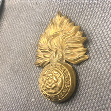 Load image into Gallery viewer, Original WW2 British Army Cap Badge - City of London Fusiliers - The Militaria Shop