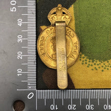 Load image into Gallery viewer, Original British Army WW2 Cap Badge - Army Catering Corps - The Militaria Shop
