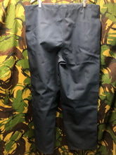 Lade das Bild in den Galerie-Viewer, Vintage Royal Mail Stormproof Leggings Trousers - 34-38" Waist - The Militaria Shop