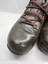 Load image into Gallery viewer, British Army Surplus Brown Leather Combat Boots - Altberg - Size UK 7 M - The Militaria Shop