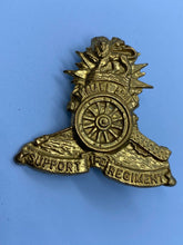 Load image into Gallery viewer, Original British Army / Malawi Artillery Support Regiment Cap Badge - The Militaria Shop