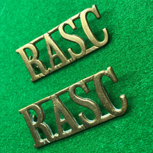 Load image into Gallery viewer, Original WW2 British Army RASC Royal Army Service Corps Brass Shoulder Titles - The Militaria Shop