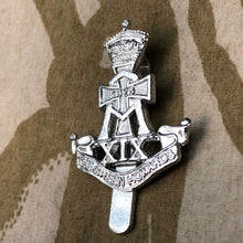 Load image into Gallery viewer, Original British Army Cap Badge - Green Howards - The Militaria Shop