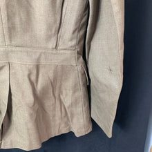 Lade das Bild in den Galerie-Viewer, Original WW2 US Army Class A Dress Jacket 1940 - Private Ryan Prop - 38" Large - The Militaria Shop