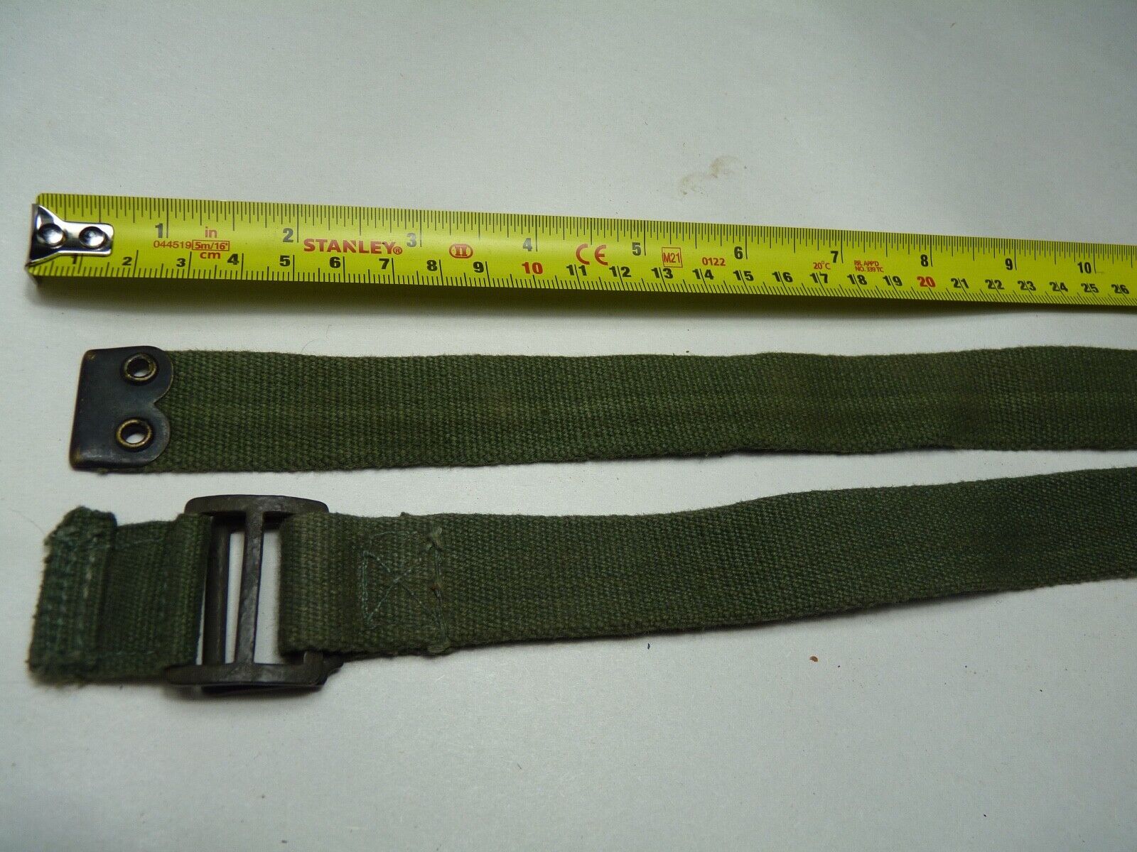Original WW2 British Army 44 Pattern Shoulder / Extended Equipment Strap - 1945 - The Militaria Shop