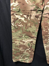 Charger l'image dans la galerie, British Army Surplus MTP Camo Combat Trousers - Size 75/76/92 - The Militaria Shop