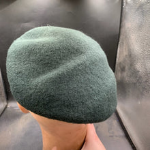 Lade das Bild in den Galerie-Viewer, Genuine British Army Forces Rifles Wool Beret - Size 53 - The Militaria Shop