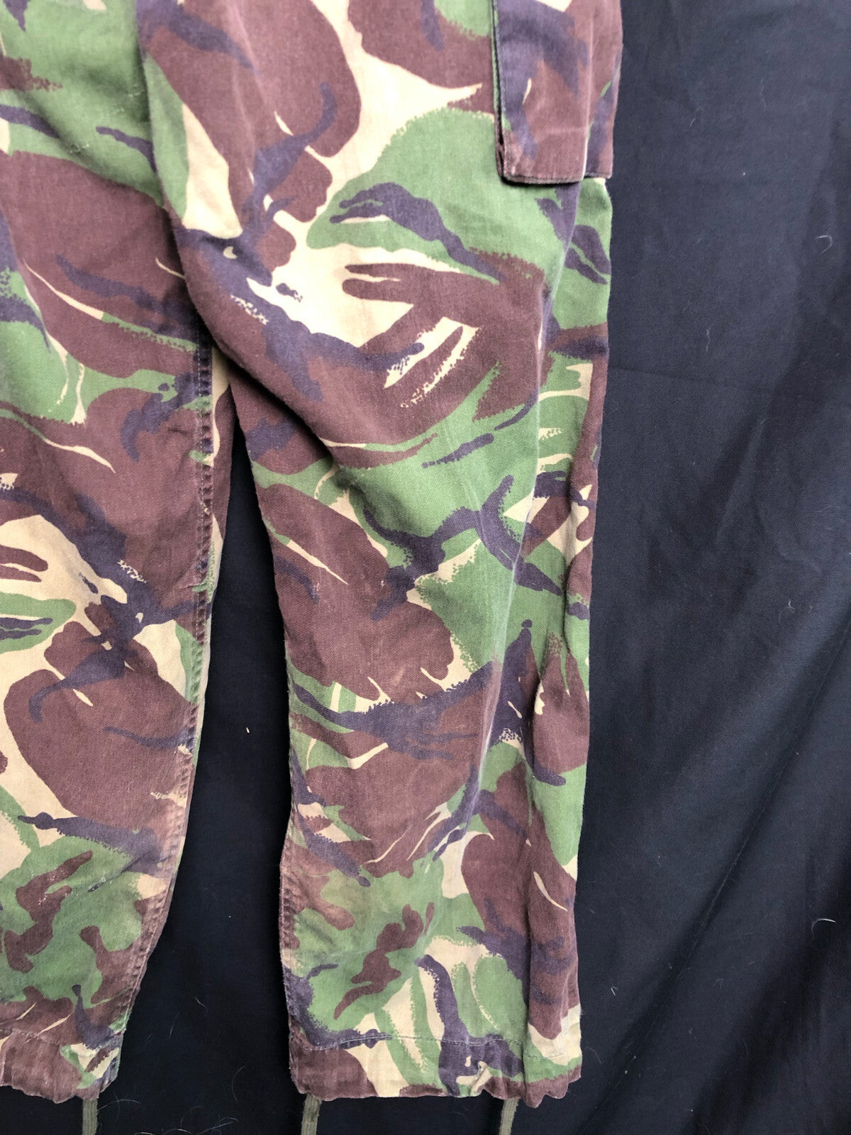 Genuine British Army DPM Camouflaged Lightweight Trousers - Size 75/68/84 - The Militaria Shop